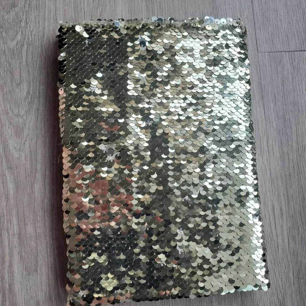 Gold to Silver Sequin color change notebook 80 sheets - Picture 3 of 6